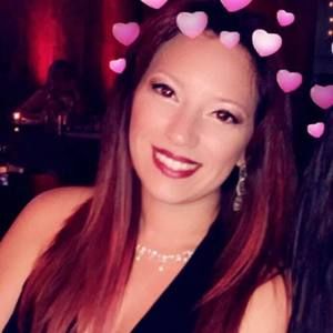 Meet your Posher, Courtnie